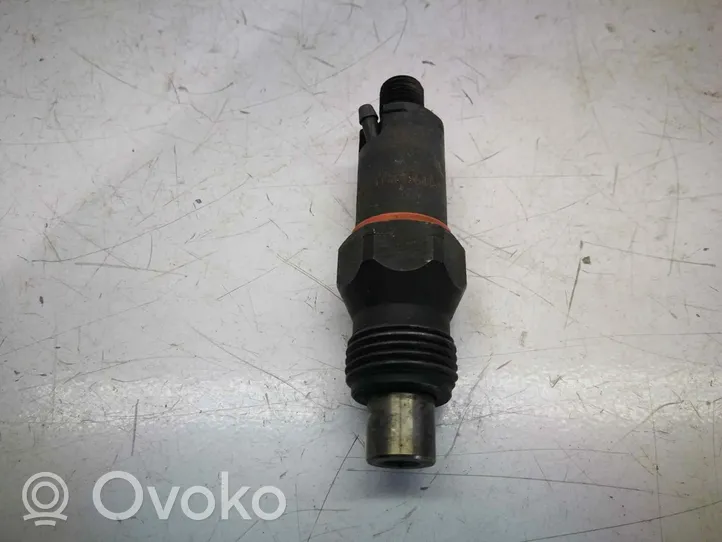 Renault Kangoo I Injecteur de carburant LCR6735406H