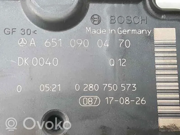 Mercedes-Benz A W176 Kaasuttimen ilmaläppärunko A6510900470