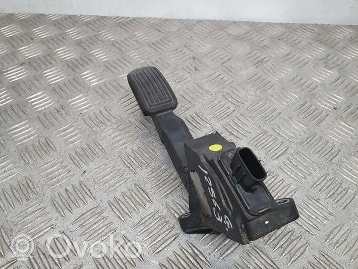 Toyota Auris E180 Accelerator throttle pedal 781100W040