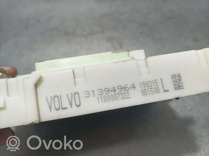Volvo V40 Modulo fusibile 31394964