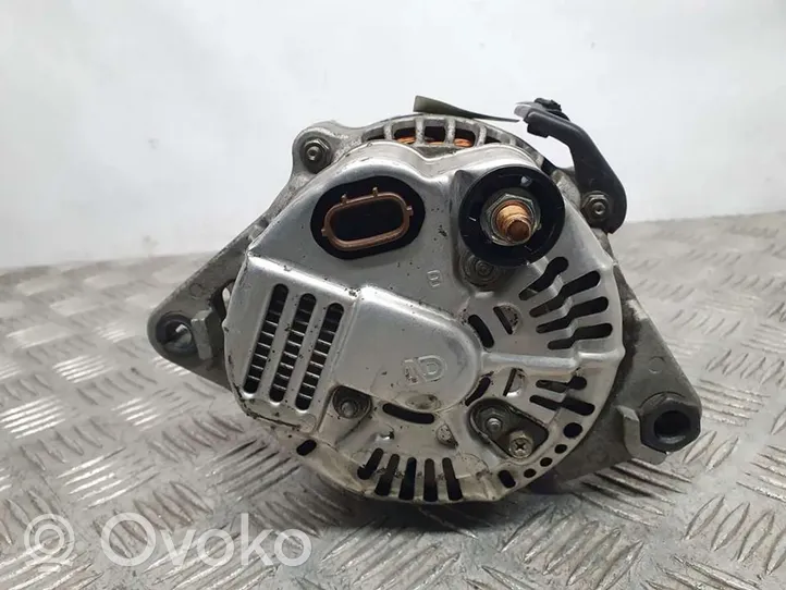 KIA Sorento Alternador 373004A300