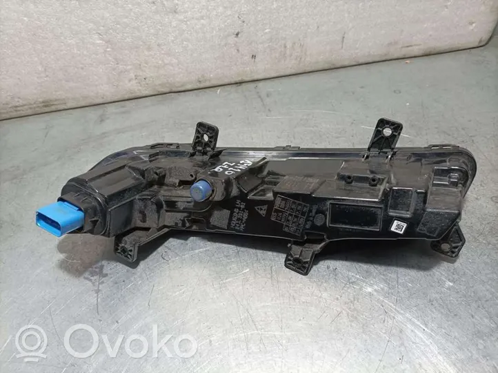 Peugeot 308 SW  Lampa przednia 9835389680