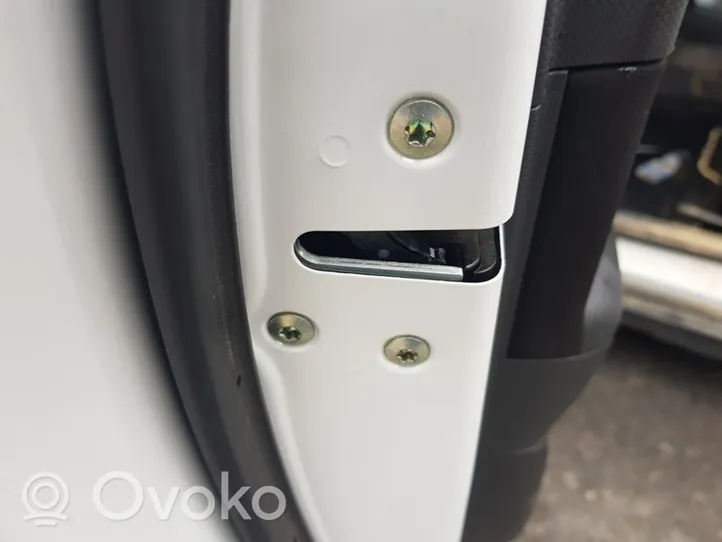 Hyundai Kona I Etuoven lukko 81310J9000