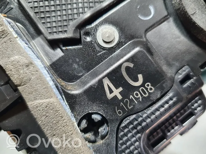 Toyota RAV 4 (XA40) Etuoven lukko 