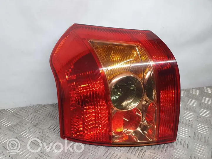 Toyota Corolla E110 Lampa tylna 8156002301
