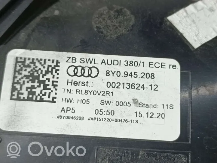 Audi A3 8Y Galinis žibintas kėbule 8Y0945208