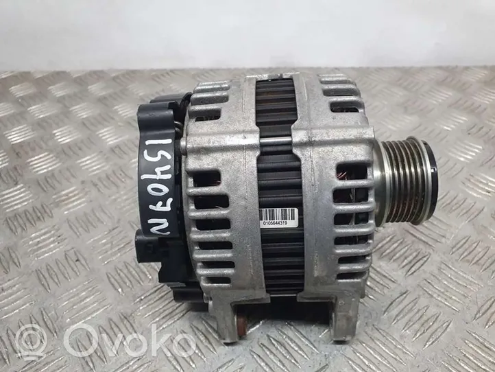 Volkswagen PASSAT B6 Alternator 03G903023