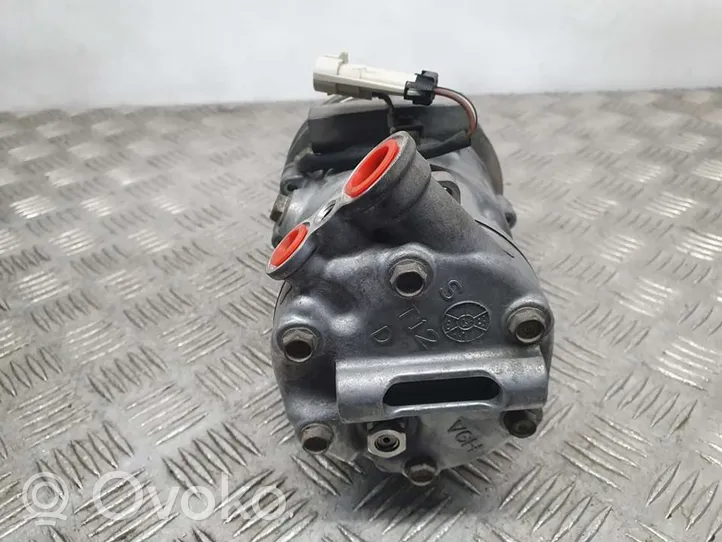 Opel Corsa C Compresor (bomba) del aire acondicionado (A/C)) 24461719