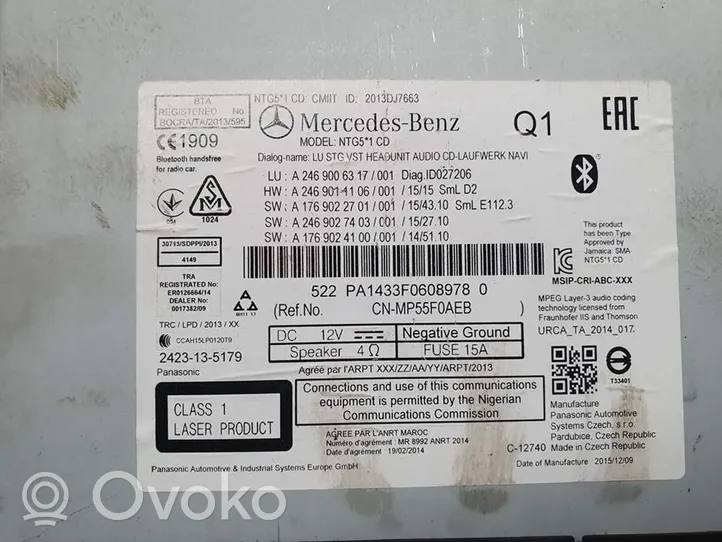 Mercedes-Benz B W246 W242 Radio / CD/DVD atskaņotājs / navigācija A2469006317