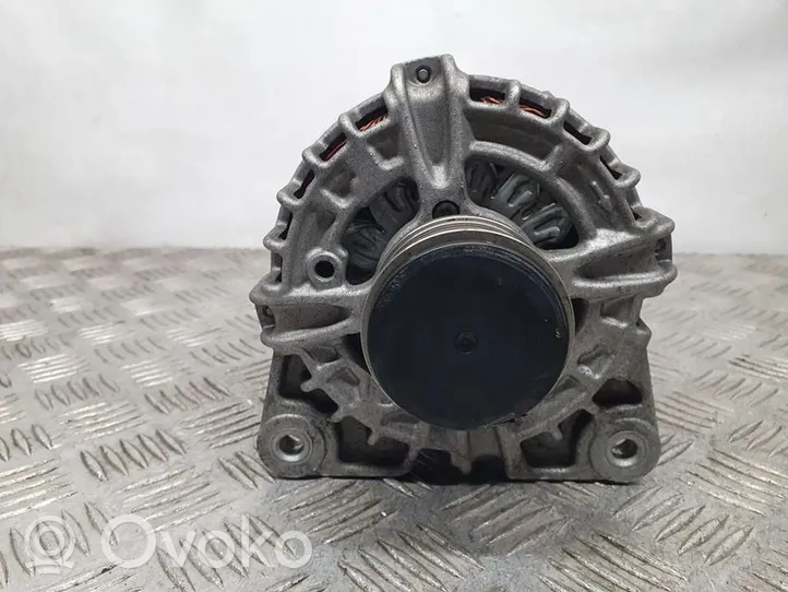 Renault Kadjar Generator/alternator 231004EA0AF