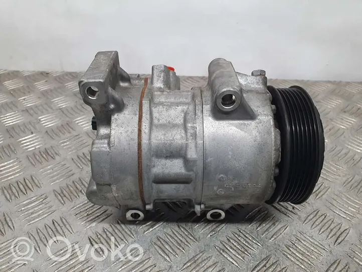 Toyota Auris E180 Ilmastointilaitteen kompressorin pumppu (A/C) 6SES12C