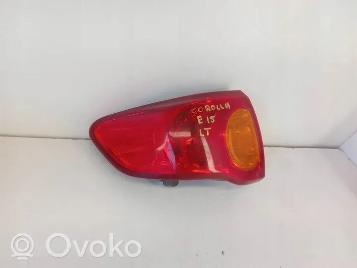 Toyota Corolla E140 E150 Luci posteriori 8156102410