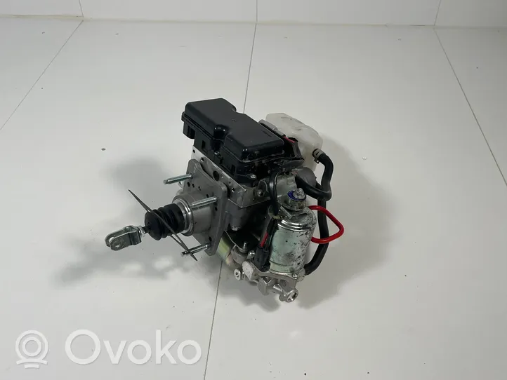 Toyota RAV 4 (XA50) Pompe ABS 4720042G00