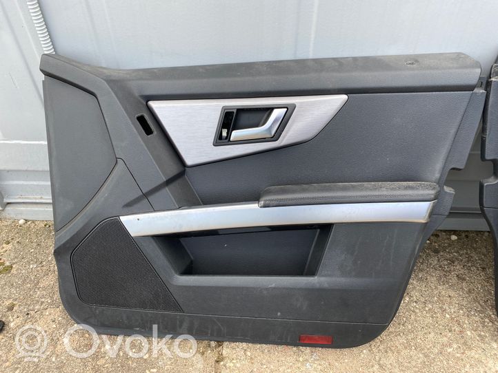 Mercedes-Benz GLK (X204) Boczki / Poszycie drzwi przednich 