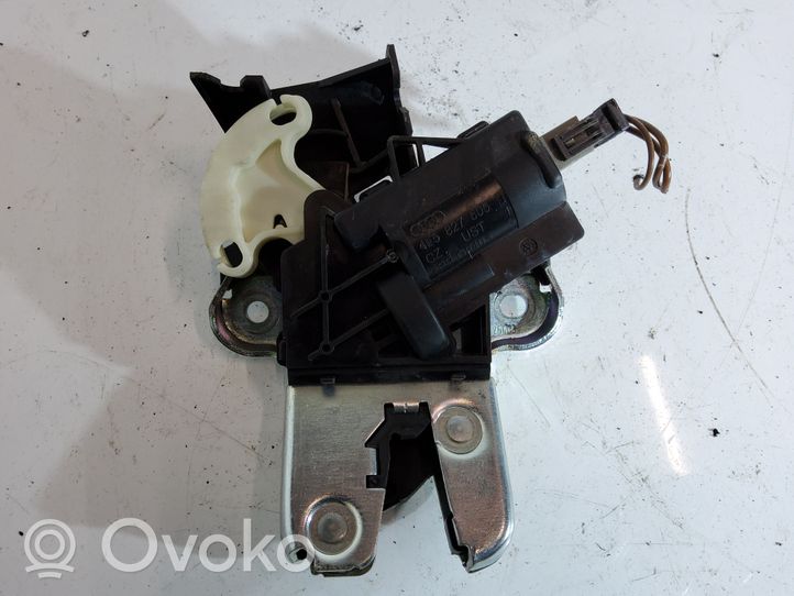 Volkswagen PASSAT CC Loading door lock 