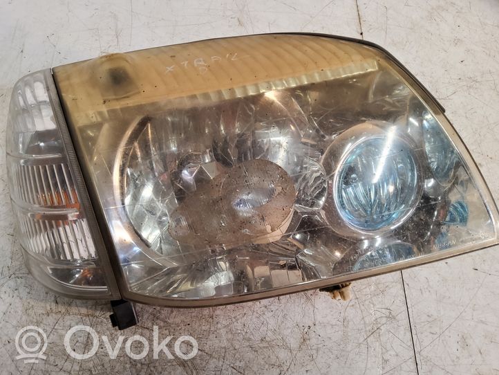 Nissan X-Trail T30 Lampa przednia WY21W12V21W