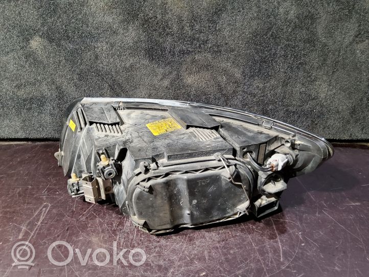 Volvo S40 Headlight/headlamp 30698880