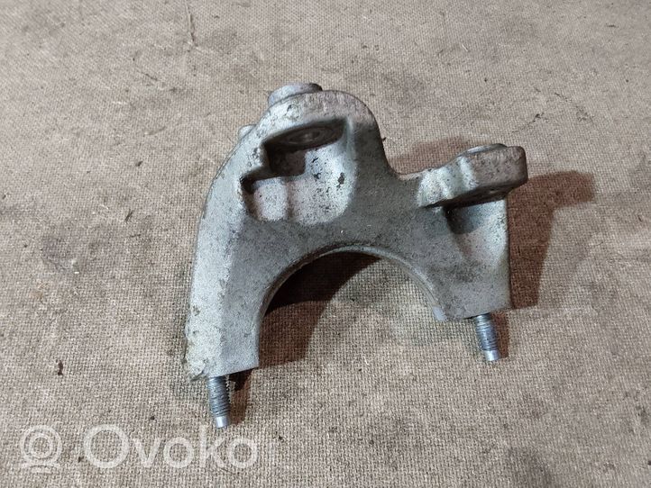 Ford Focus Engine mounting bracket F1F13K305AA