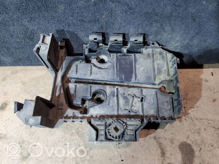 Peugeot 407 Boîte de batterie 9645693080