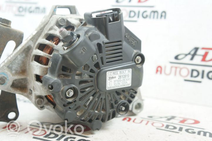 KIA Optima Generator/alternator 373002E300