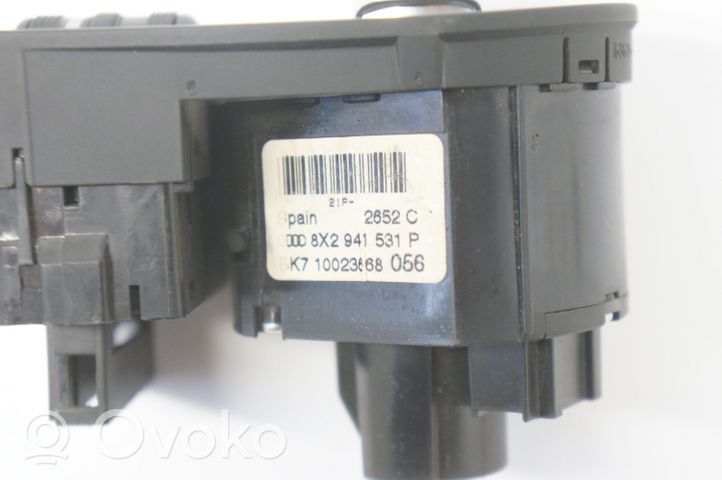 Audi A1 Interrupteur d’éclairage 8P0919094B
