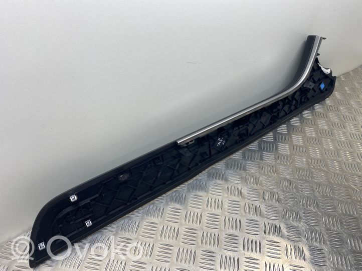 Jaguar XF Rivestimento montante (C) 8X23F045D71