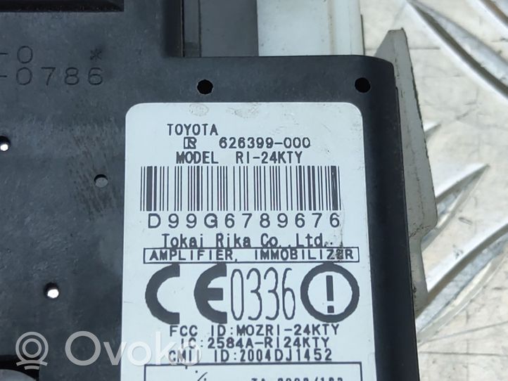 Toyota Corolla Verso AR10 Užvedimo spynelė 626399000