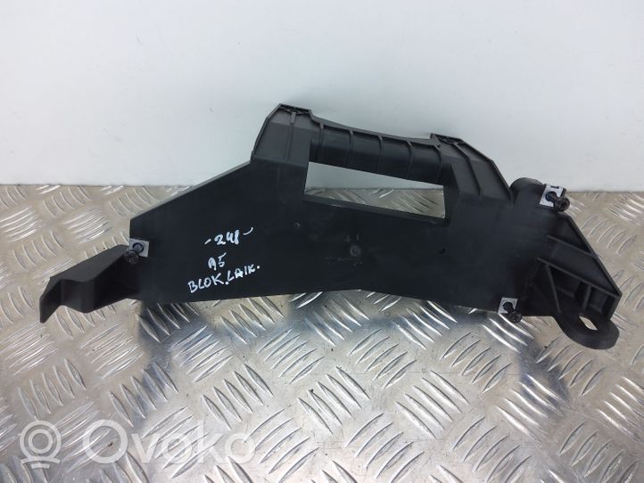 Audi A5 8T 8F Supporto dell’amplificatore 8T8907101