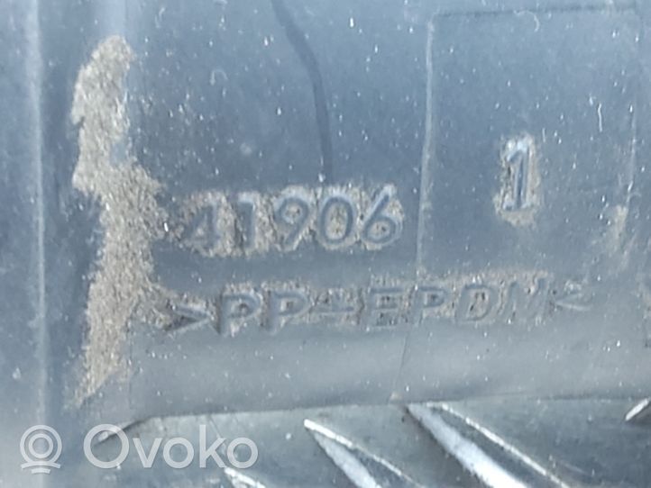 Peugeot 5008 Część rury dolotu powietrza 41906