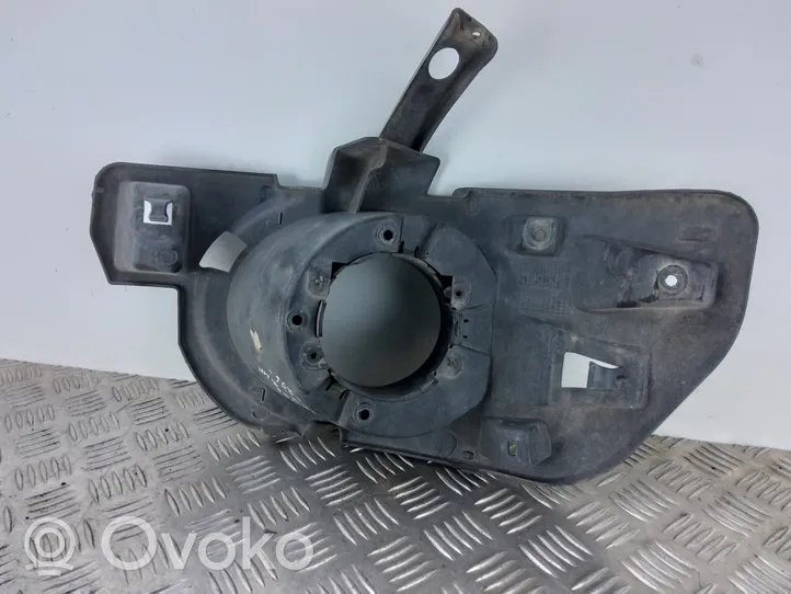 Citroen Berlingo Wspornik / Mocowanie świateł przeciwmgielnych 9677621380