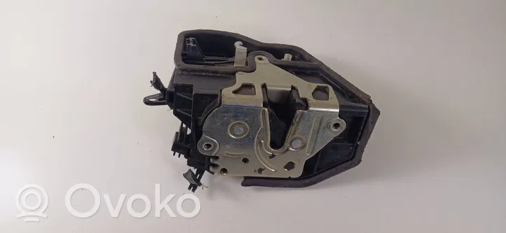 BMW 3 F30 F35 F31 Etuoven lukko 053702