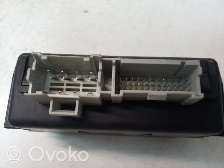 Chevrolet Captiva Central body control module 25843242