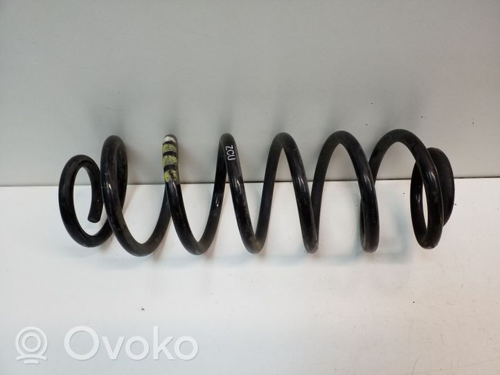 Volkswagen Jetta VI Rear coil spring 