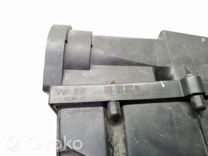 Volkswagen Jetta VI Scatola del filtro dell’aria 3C0129618D