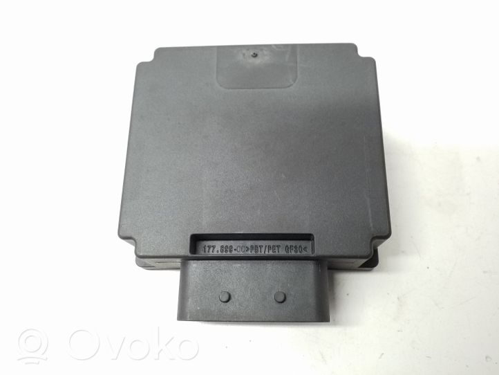 Volkswagen Jetta VI Power management control unit 