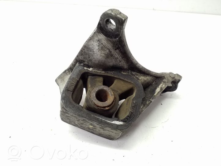 Honda Civic Engine mount bracket 