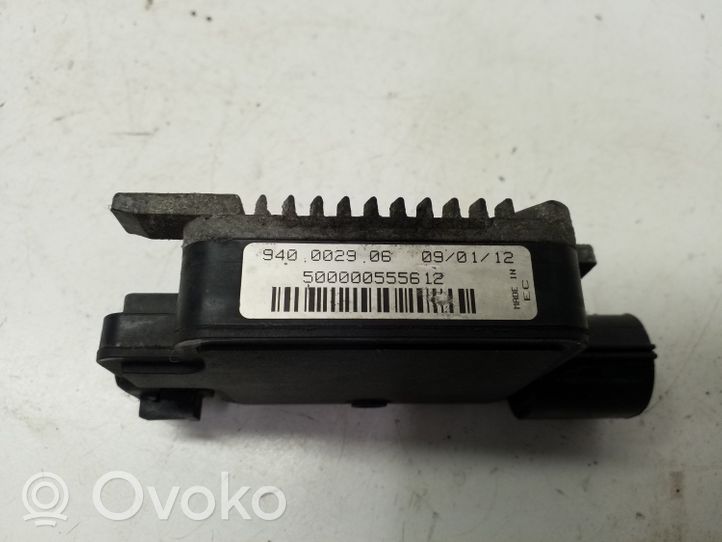 Ford Focus Fan control module 940002906