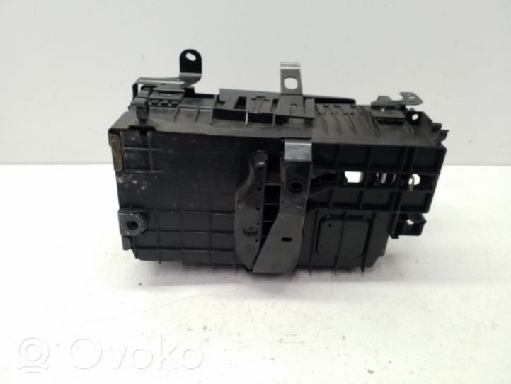 Opel Astra J Vassoio scatola della batteria 13320713