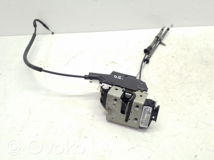 Jeep Cherokee Serrure de porte arrière P04589914AD