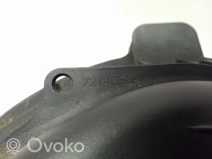 Jeep Cherokee Kolektor ssący 05184693AE