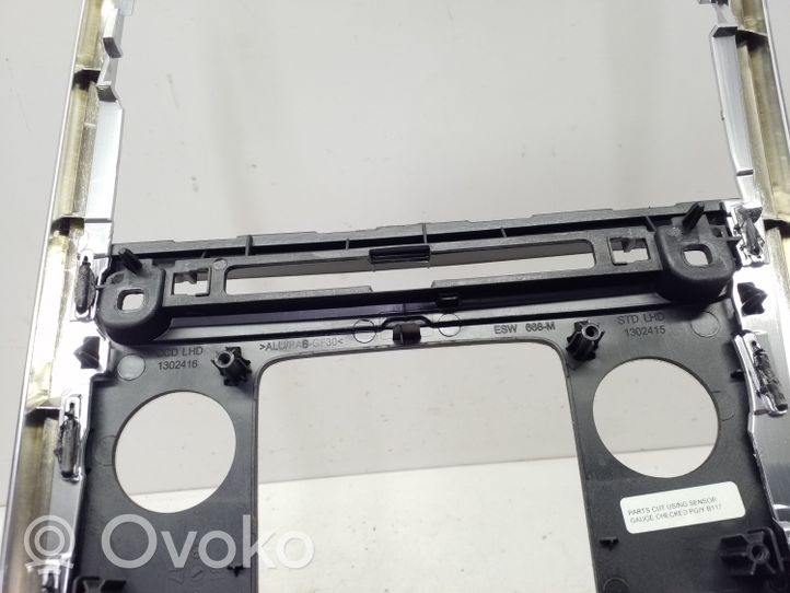 Volvo XC60 Rivestimento pannello centrale del cruscotto 31469166