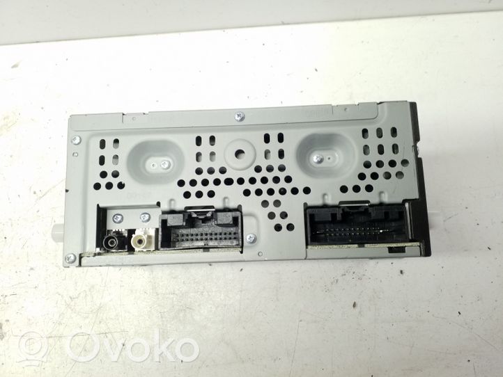 Ford Mondeo MK V Radio/CD/DVD/GPS-pääyksikkö DS7T19C107GK