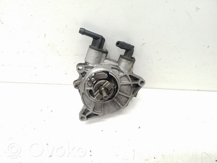 Opel Antara Vacuum pump 25187821