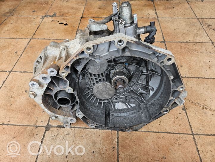 Opel Antara Scatola del cambio manuale a 6 velocità 55577587