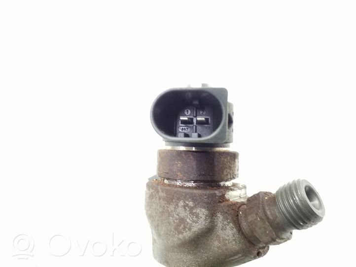 Volkswagen Jetta VI Injecteur de carburant 0445110469