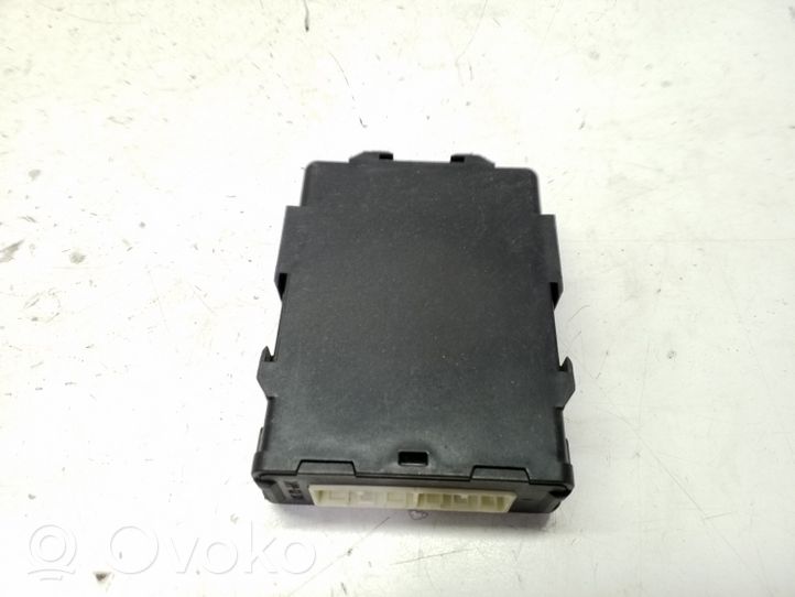 Toyota Prius+ (ZVW40) Module de contrôle de boîte de vitesses ECU 8953576010