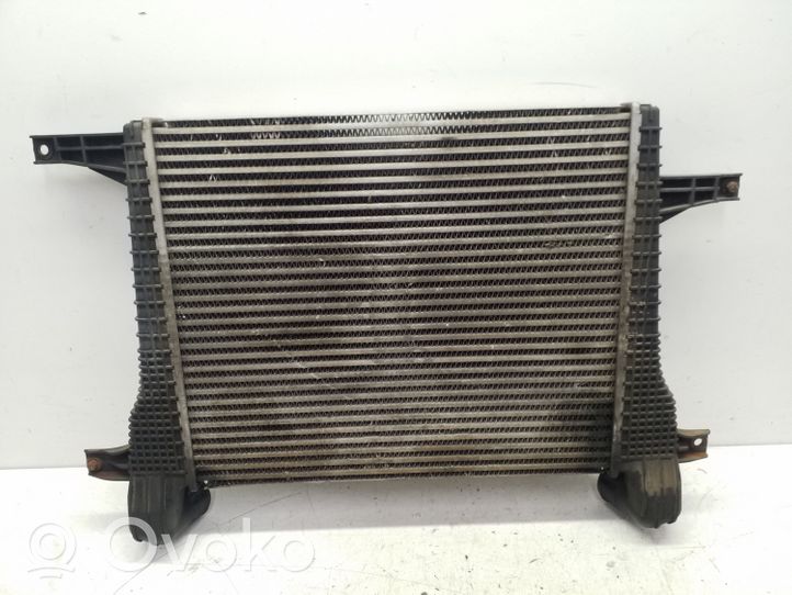 Chevrolet Captiva Chłodnica powietrza doładowującego / Intercooler 622998