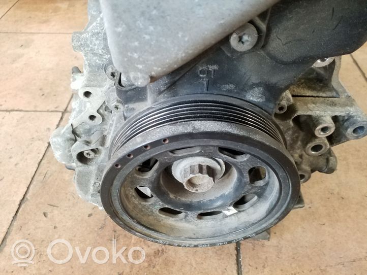 Volkswagen Jetta VI Engine 04E103603