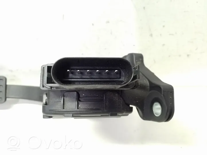 Volvo XC60 Pedale dell’acceleratore 31329058