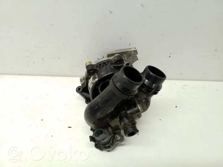 Volkswagen Tiguan Water pump 06H121010